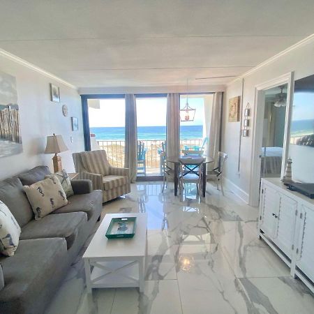 Island Winds East 202 By Albvr - Beautifully Renovated Beachfront Condo & Steps Away From Hangout & More! Gulf Shores Extérieur photo