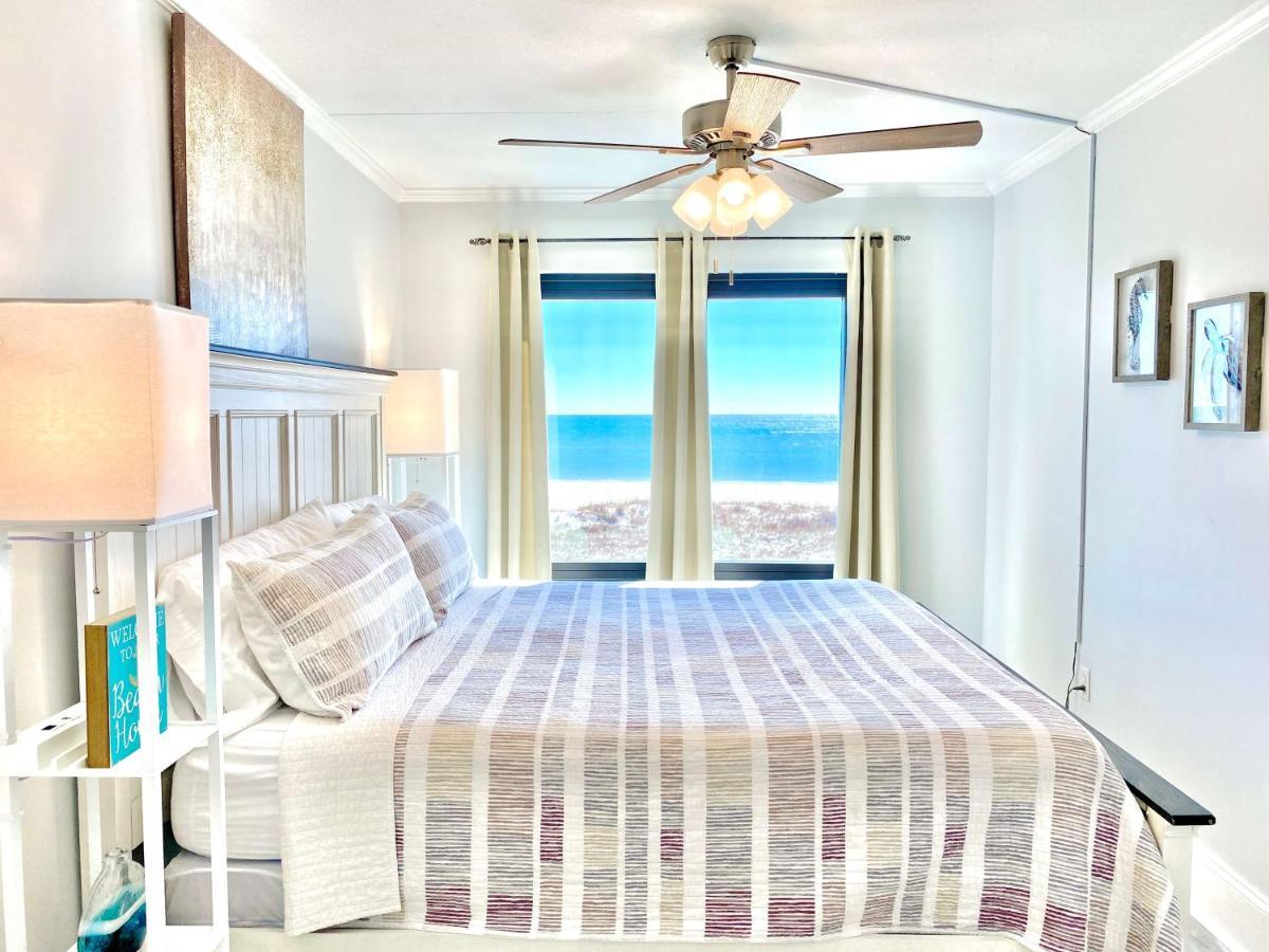 Island Winds East 202 By Albvr - Beautifully Renovated Beachfront Condo & Steps Away From Hangout & More! Gulf Shores Extérieur photo