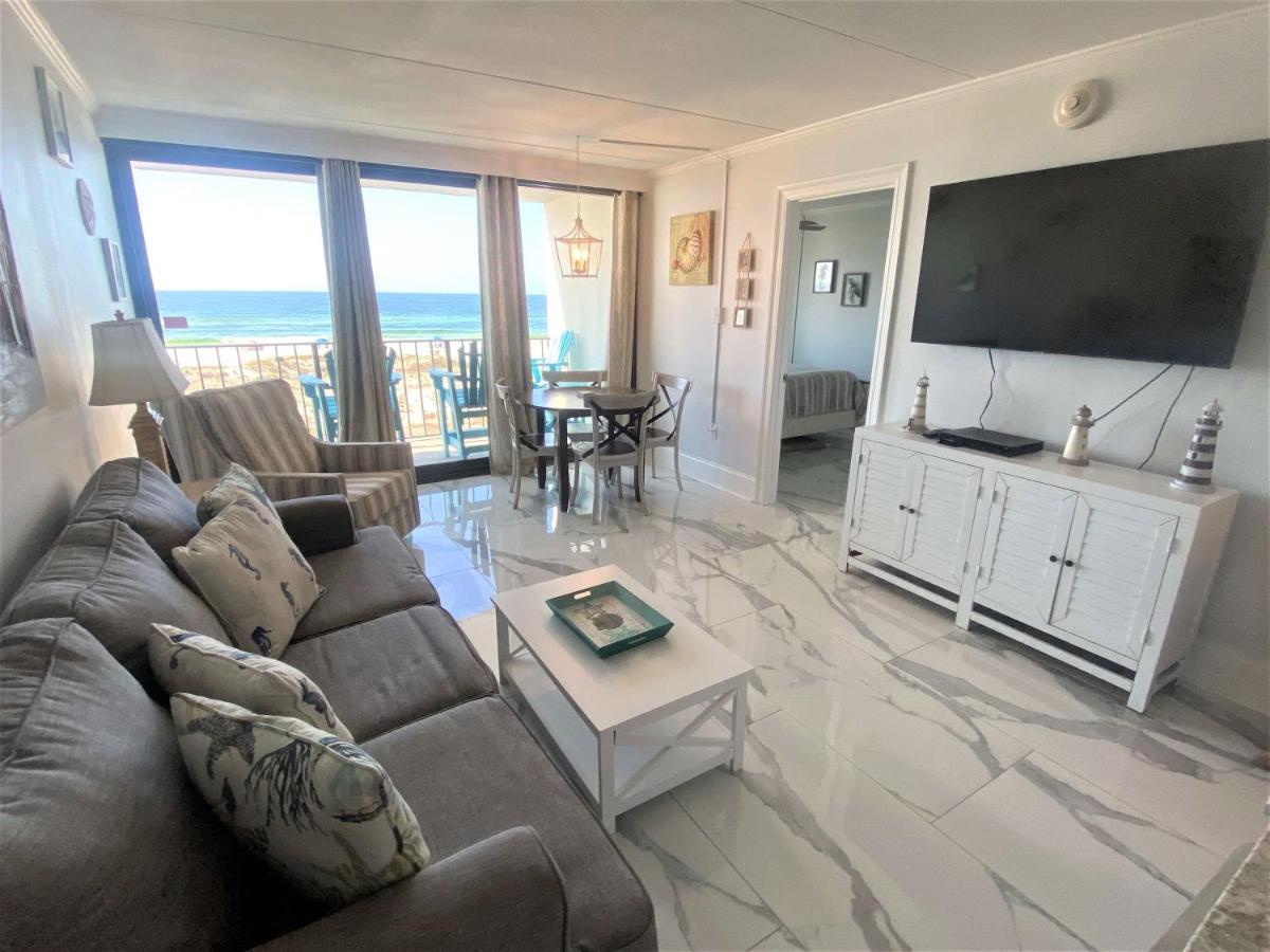 Island Winds East 202 By Albvr - Beautifully Renovated Beachfront Condo & Steps Away From Hangout & More! Gulf Shores Extérieur photo