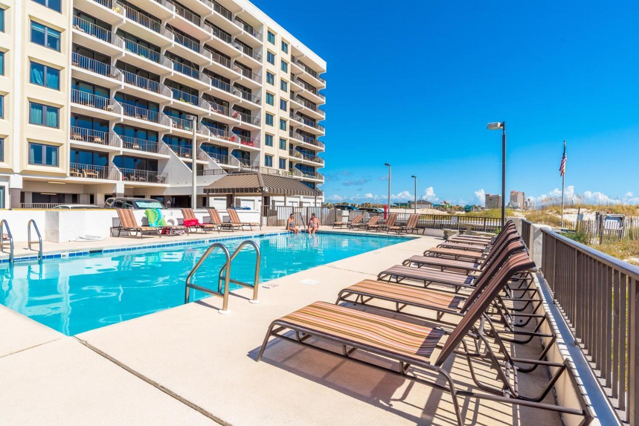Island Winds East 202 By Albvr - Beautifully Renovated Beachfront Condo & Steps Away From Hangout & More! Gulf Shores Extérieur photo